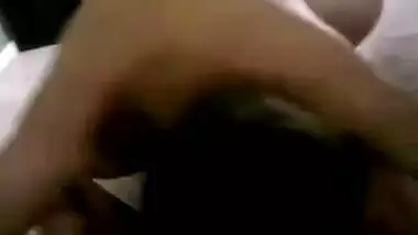 Porn vedio of a sexy college gal having pleasure with her ally in a hotel room