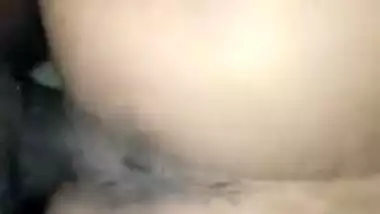 Amateur Desi bitch poses for customer's XXX vid when riding his cock